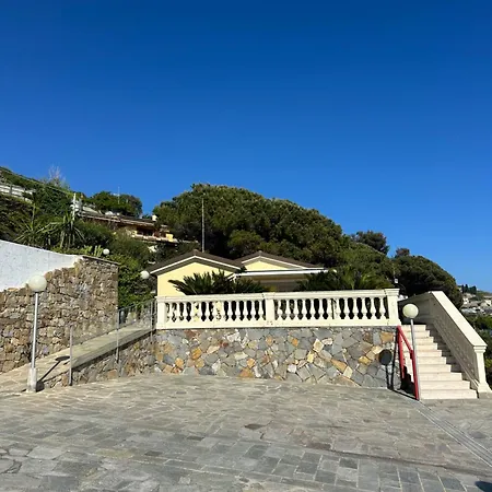 Mare E Relax - Il Villino Ai Tre Ponti - Monolocale * Sanremo