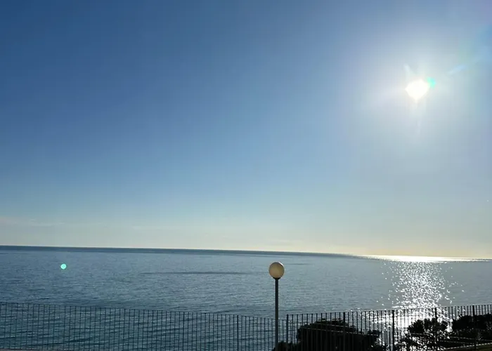 Mare E Relax - Il Villino E La Ai Tre Ponti Sanremo