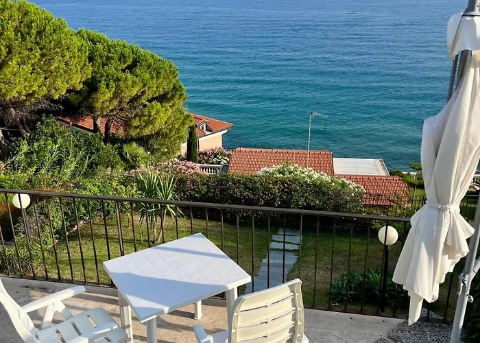 Mare E Relax - Il Villino E La Ai Tre Ponti Sanremo