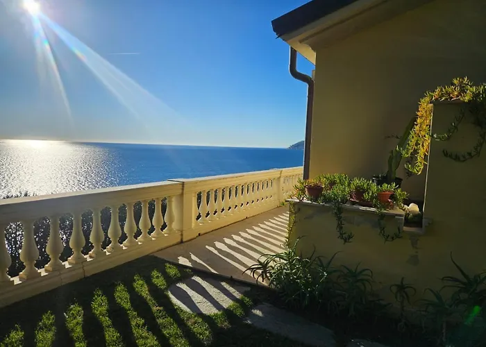 Mare E Relax - Il Villino E La Ai Tre Ponti Villa