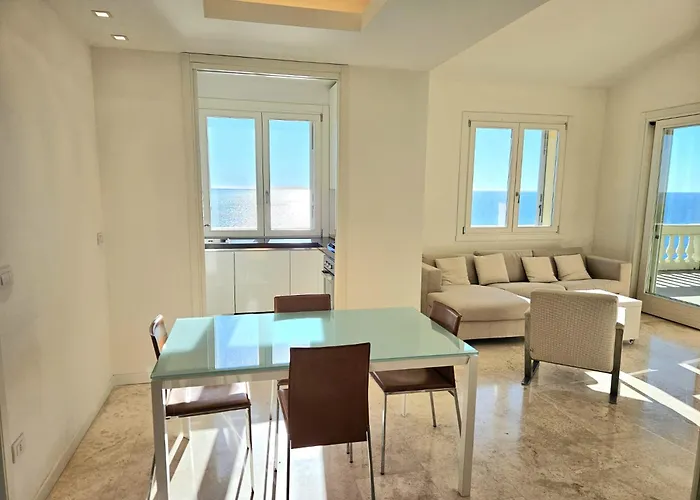 Mare E Relax - Il Villino E La Ai Tre Ponti Sanremo